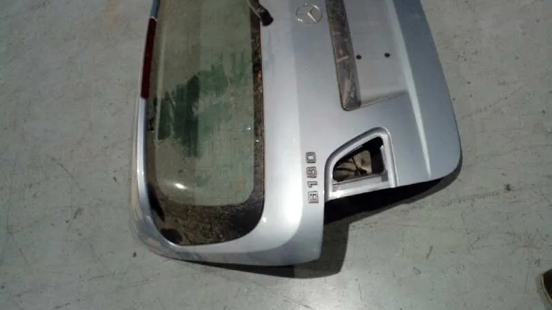 Porton Trasero para Mercedes-Benz Clase B (W245)