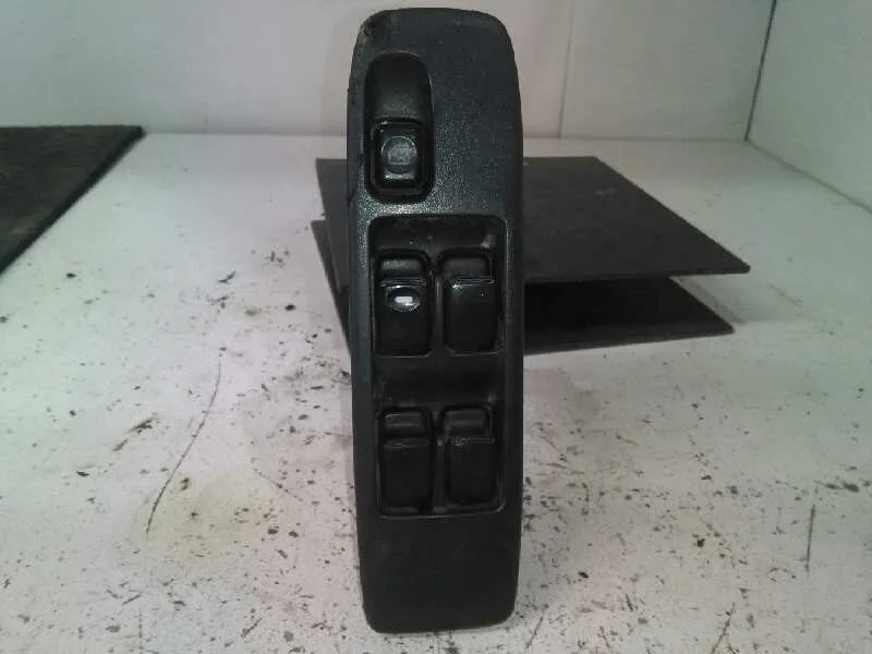 Mando Elevalunas Delantero Izquierdo para Mitsubishi Montero (V60/V70)