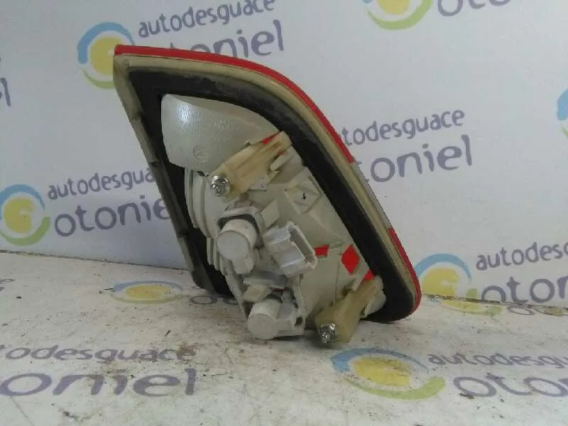 Piloto Trasero Derecho para Mercedes-Benz Clase B (W245)