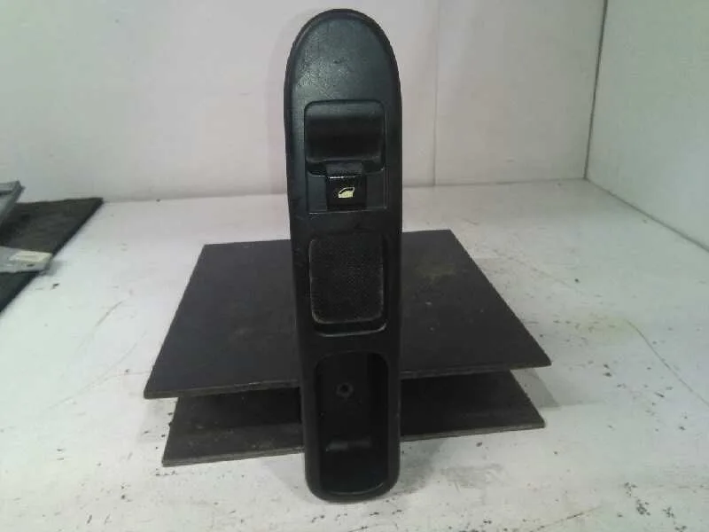 Mando Elevalunas Delantero Derecho para Peugeot 307 Break / Sw (S1)