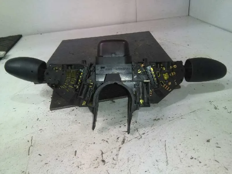 Mando Multifuncion para Ford Galaxy (Vx)