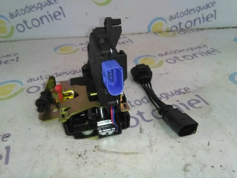 Cerradura Puerta Delantera Derecha para Audi A3 (8P)