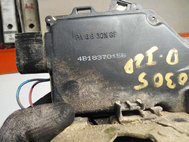 Cerradura Puerta Delantera Izquierda para Audi A6 Avant (4B5)