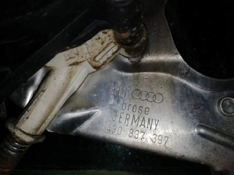 Elevalunas Delantero Izquierdo para Audi A6 Avant (4B5)