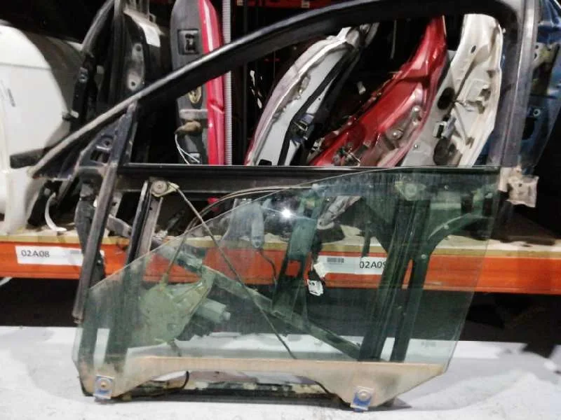 Elevalunas Delantero Izquierdo para Audi A6 Avant (4B5)