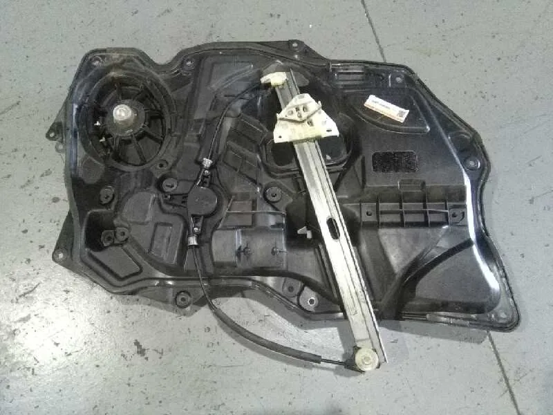 Elevalunas Delantero Derecho para Mazda 3 Lim. (Bl)