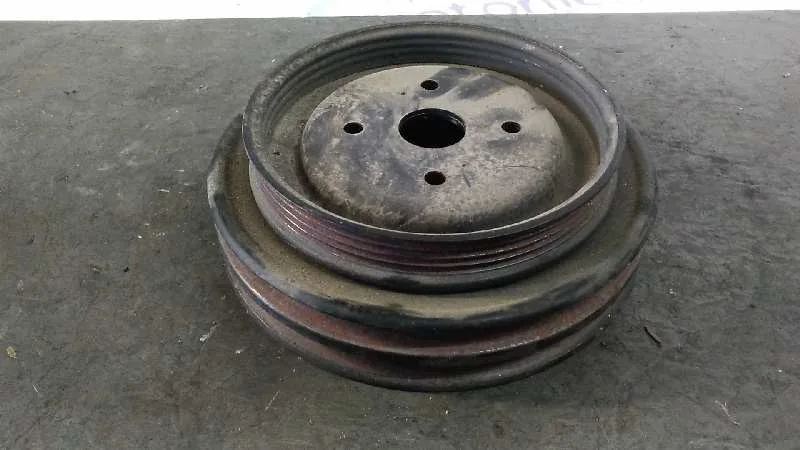 Polea Ciguenal para Mitsubishi Montero Sport (K90)