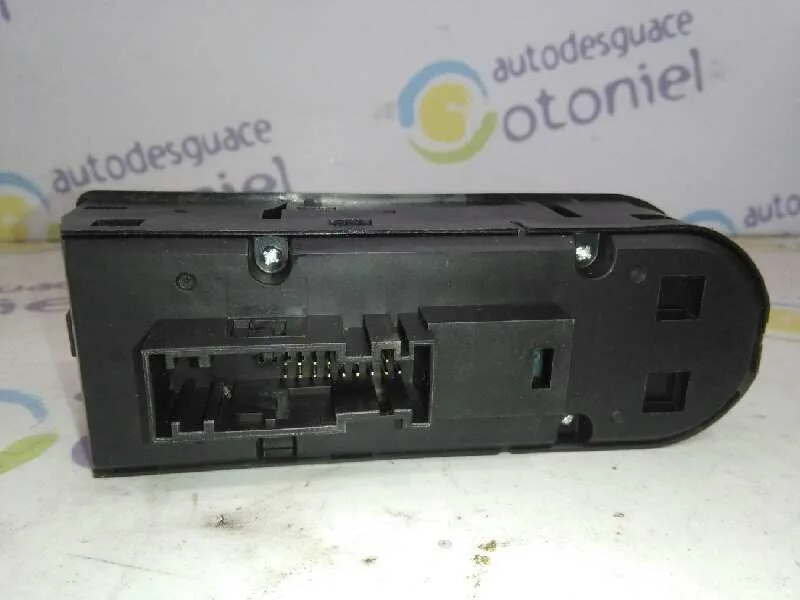 Mando Elevalunas Delantero Izquierdo para Opel Astra H Ber.