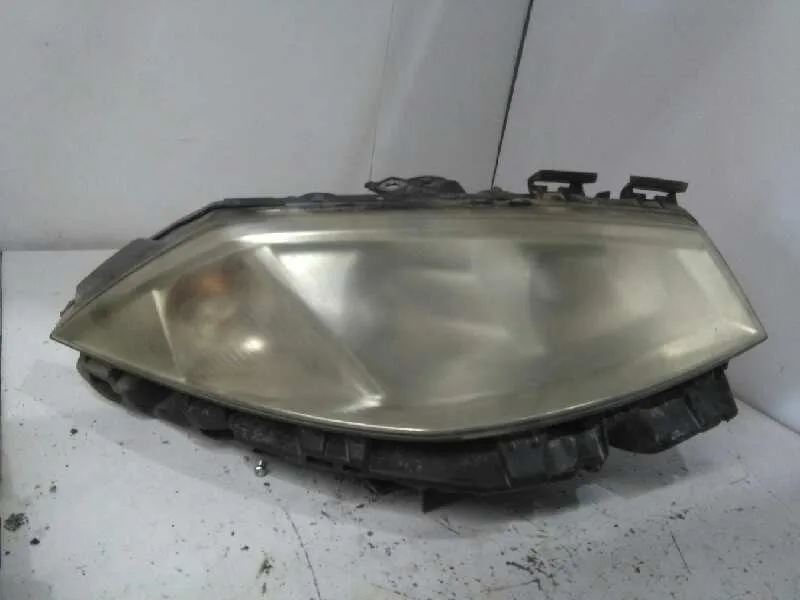 Faro Derecho para Renault Megane Ii Berlina 3P