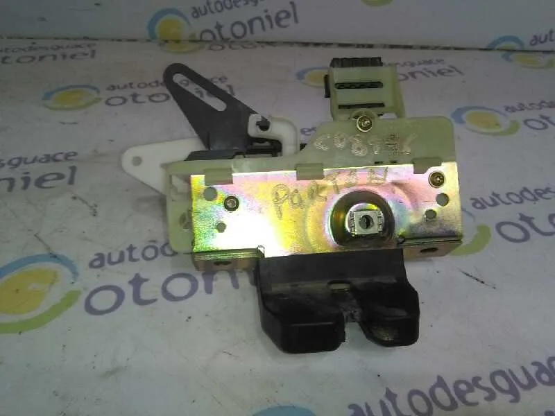 Cerradura Maletero / Porton para Volvo Xc70 I Cross Country (295)
