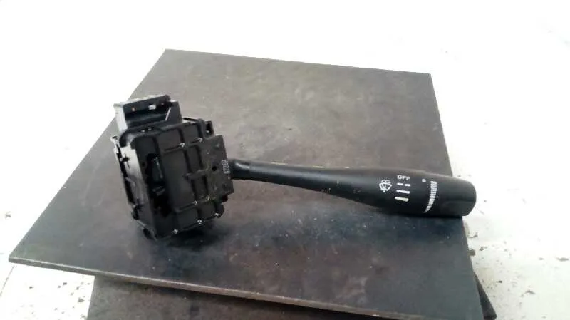 Mando Limpia para Nissan Almera (N16/E)