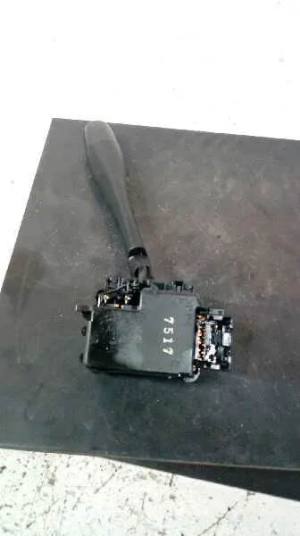 Mando Limpia para Nissan Almera (N16/E)