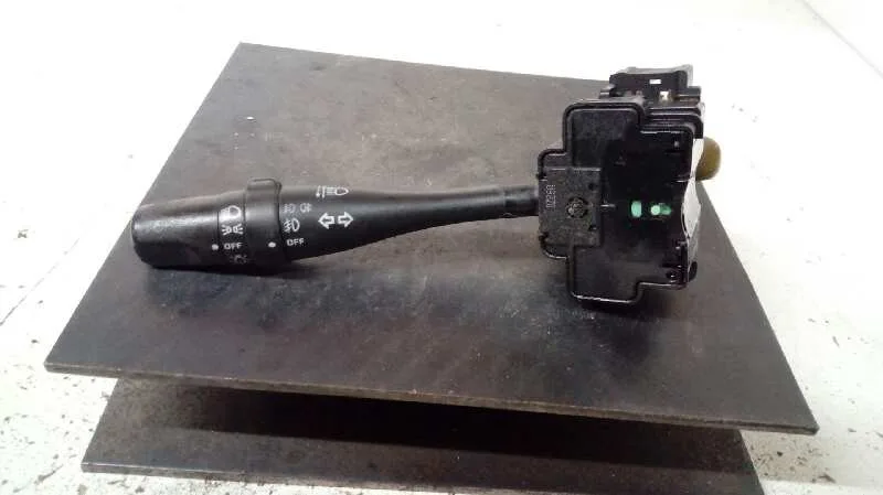 Mando Luces para Nissan Almera (N16/E)
