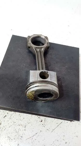 Piston para Seat Ibiza (6L1)