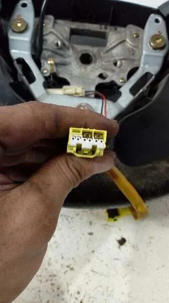Volante para Mazda 2 Berlina (Dy)