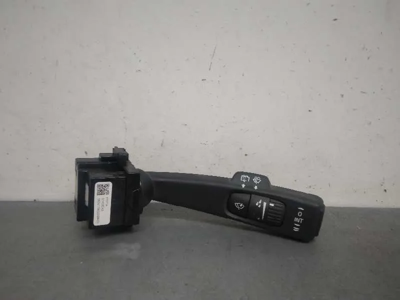 Mando Limpia para Volvo V40