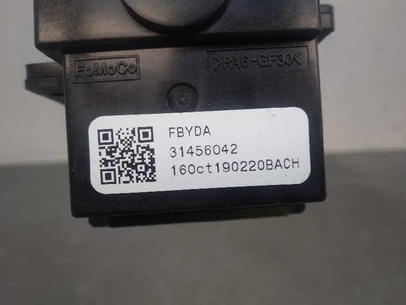 Mando Limpia para Volvo V40