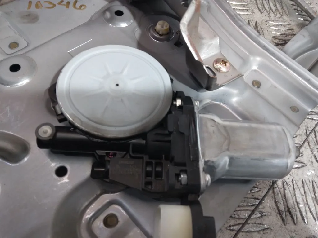Elevalunas Delantero Izquierdo para Mitsubishi Grandis (Na0W)