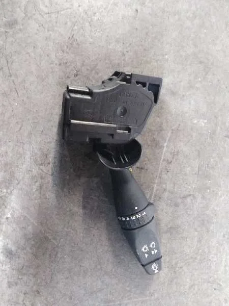 Mando Limpia para Ford Fiesta (Cbk)