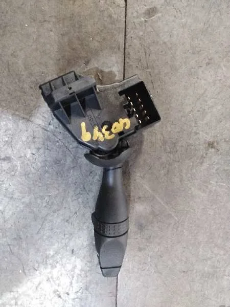 Mando Limpia para Ford Fiesta (Cbk)