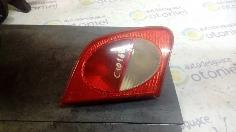 Piloto Trasero Izquierdo Interior para Mercedes-Benz Clase E (W210) Berlina