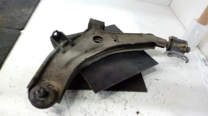 Brazo Suspension Inferior Delantero Izquierdo para Hyundai Coupe (Rd)