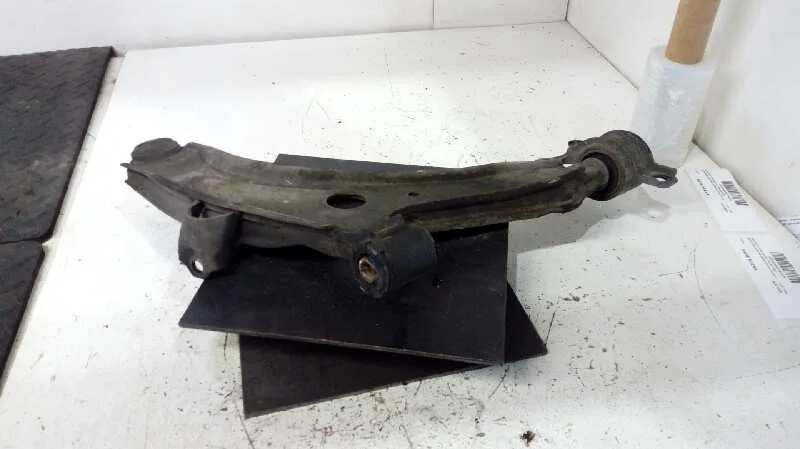 Brazo Suspension Inferior Delantero Izquierdo para Hyundai Coupe (Rd)