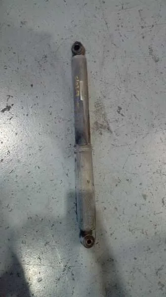 Amortiguador Trasero Derecho para Nissan Interstar Mod. 04 (X70)