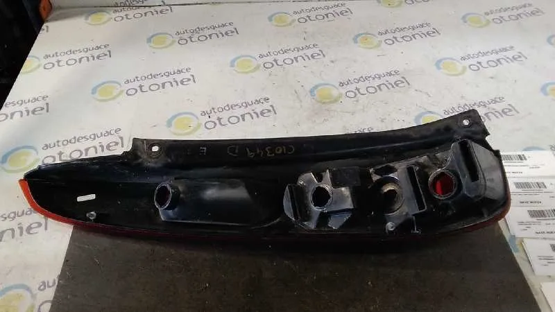 Piloto Trasero Derecho para Ford Fiesta (Cbk)