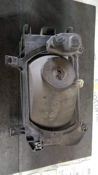 Faro Derecho para Volkswagen T4 Transporter/Furgoneta (Mod. 1991)