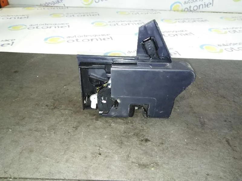 Cerradura Puerta Trasera Derecha para Dacia Sandero