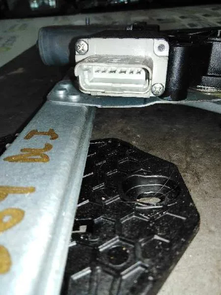 Elevalunas Delantero Izquierdo para Dacia Sandero