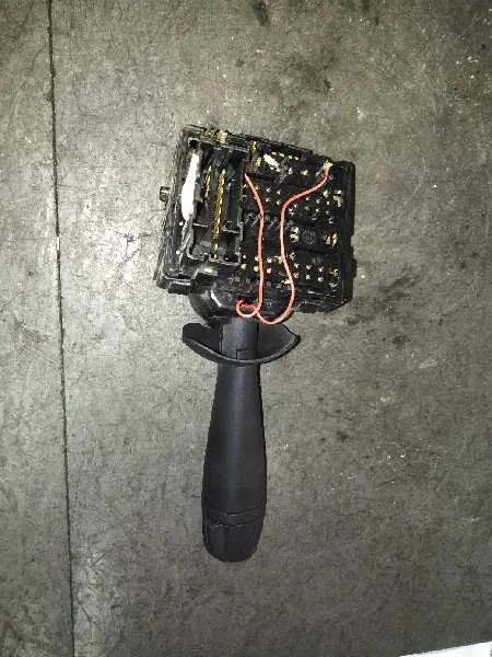 Mando Limpia para Dacia Sandero