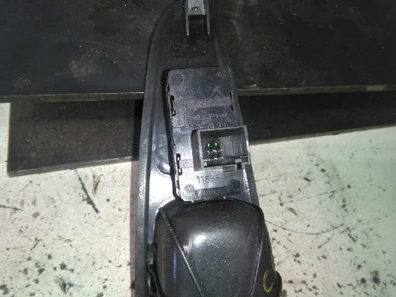 Mando Elevalunas Trasero Izquierdo para Peugeot 308 Sw