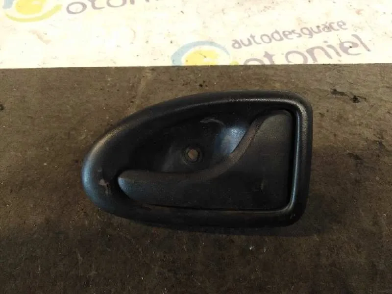 Maneta Interior Delantera Derecha para Nissan Interstar Mod. 04 (X70)