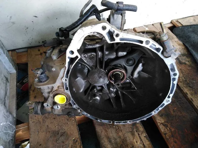 Caja Cambios para Nissan Almera (N16/E)