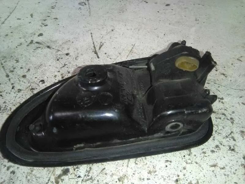 Maneta Interior Delantera Izquierda para Nissan Interstar Mod. 04 (X70)