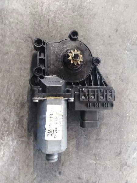 Motor Elevalunas Delantero Izquierdo para Opel Astra Gtc