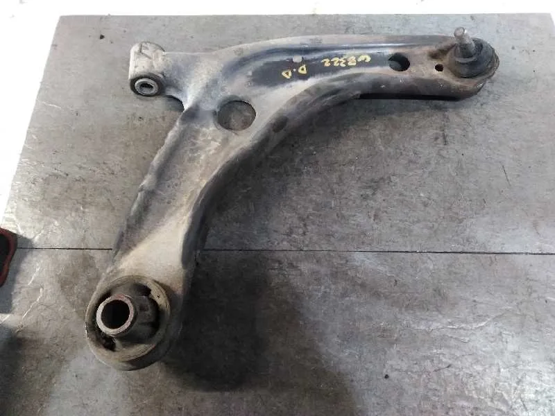 Brazo Suspension Inferior Delantero Derecho para Toyota Yaris