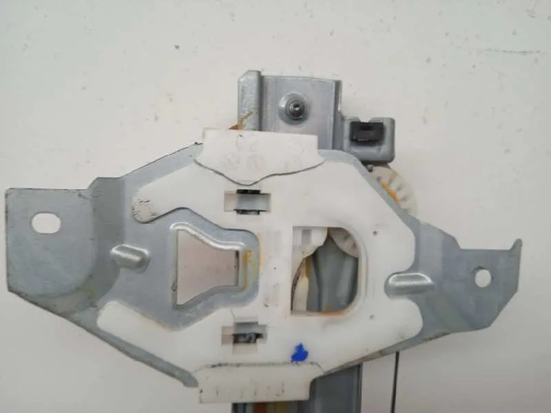 Elevalunas Delantero Derecho para Citroën C4 Lim.