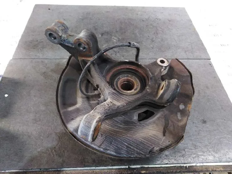 Mangueta Delantera Izquierda para Toyota Yaris