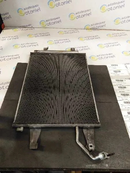 Condensador / Radiador Aire Acondicionado para Mitsubishi Colt Berlina 5 (Z30A)