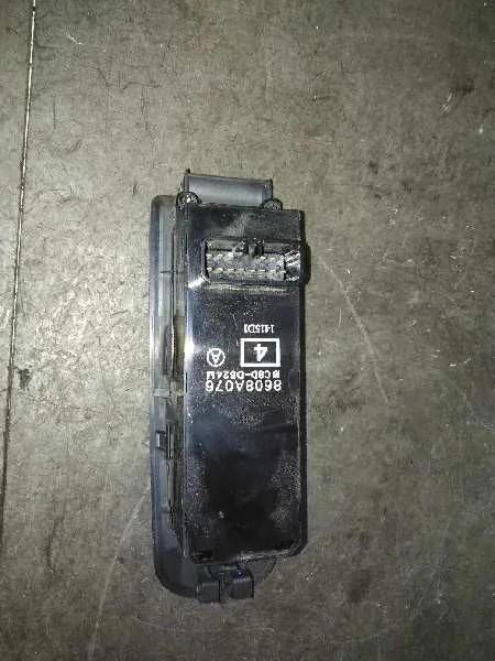 Mando Elevalunas Delantero Izquierdo para Mitsubishi Colt Berlina 5 (Z30A)