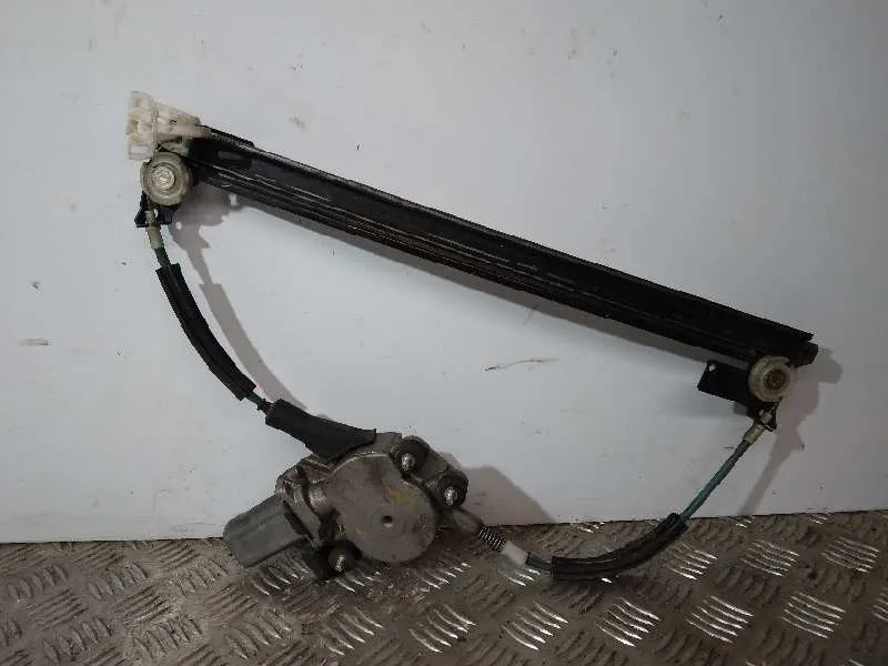 Elevalunas Delantero Derecho para Alfa Romeo 147 (190)