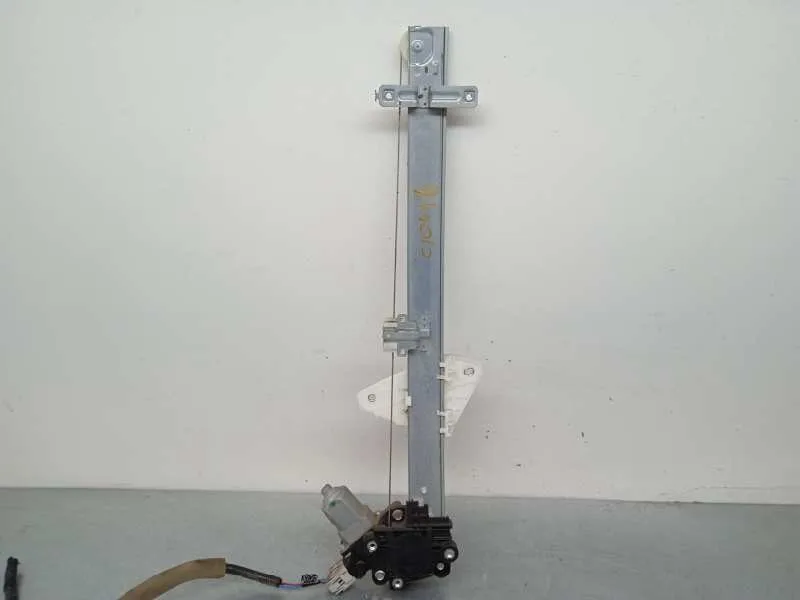 Elevalunas Delantero Derecho para Subaru Xv