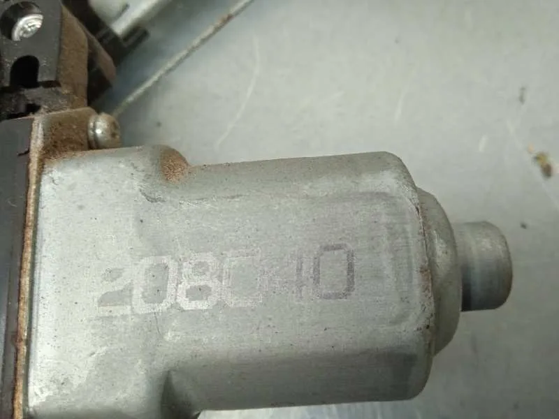 Elevalunas Delantero Derecho para Subaru Xv