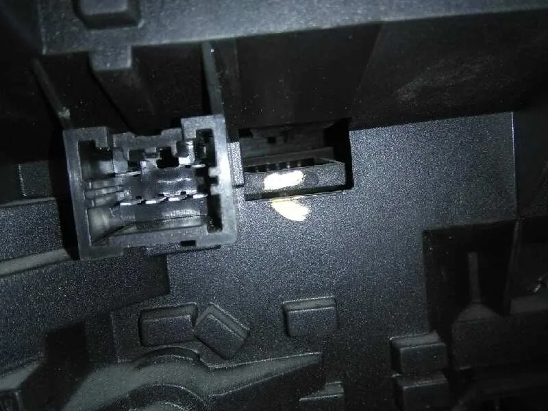 Piloto Trasero Derecho para Mg Serie 400 (Rt)