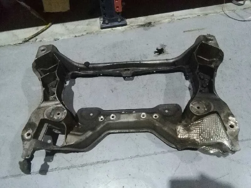 Puente Delantero para Mercedes-Benz Clase C (W203) Familiar