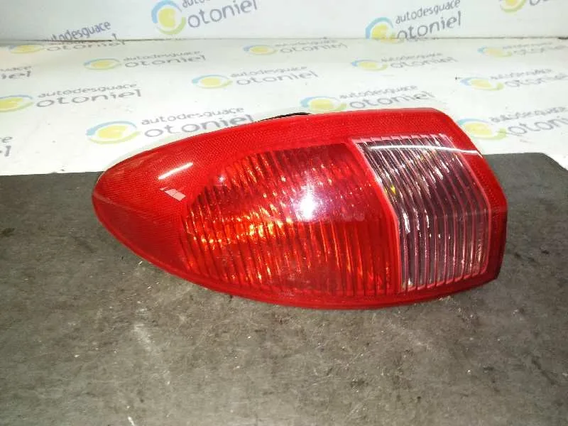 Piloto Trasero Izquierdo para Alfa Romeo 147 (190)