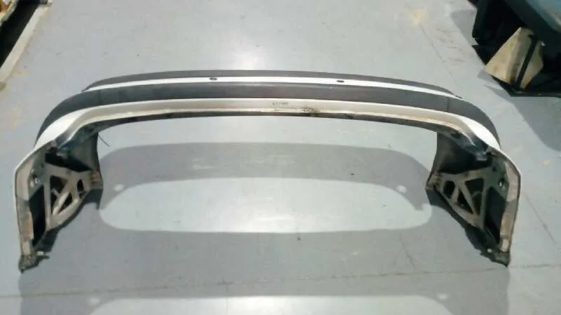Paragolpes Trasero para Ford Focus Sportbreak (Cap)